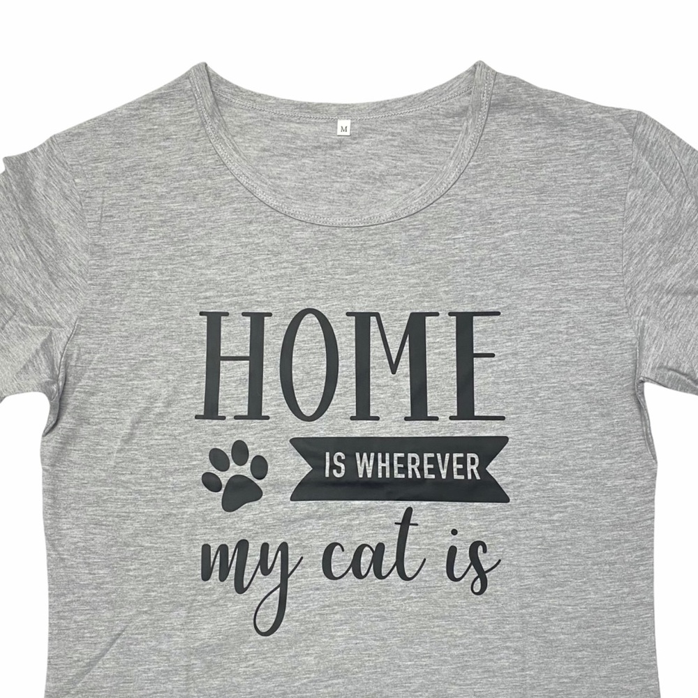 Home is Wherever my Cat is T-shirt Grey Size Medium